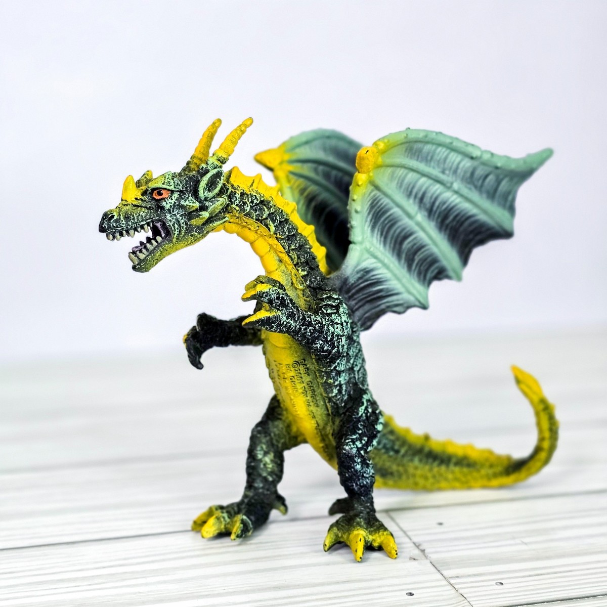 🐉 2007 Dark Dargon Dragon PVC Figure Major Trading Co Green