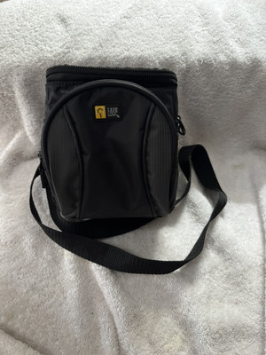 Digital Camera & Camcorder Case | Case Logic TBC4 | Compact | Nice | New |
