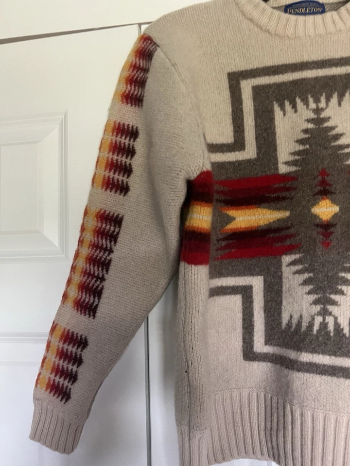 Vintage 70s PENDLETON Chief Joseph Harding Aztec Southwestern Sweater size Small - Image 2 of 4