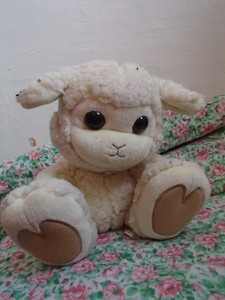 Adorable Goofy Plush Stuffed Animal White LAMB SHEEP Big Eye Hoof Easter Decor