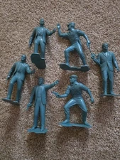 Marx Vintage 1966 Man From Uncle  Blue Figure - 6 figures