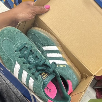 adidas Gazelle Unisex Adults Green/White Suede Low Top Lace-Up Sneakers