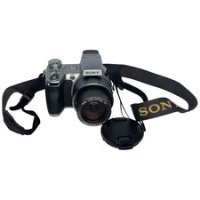 Sony Cyber Shot Super Steady 6.1 MP Shot Camera 2.5" LCD Monitor Works READ
