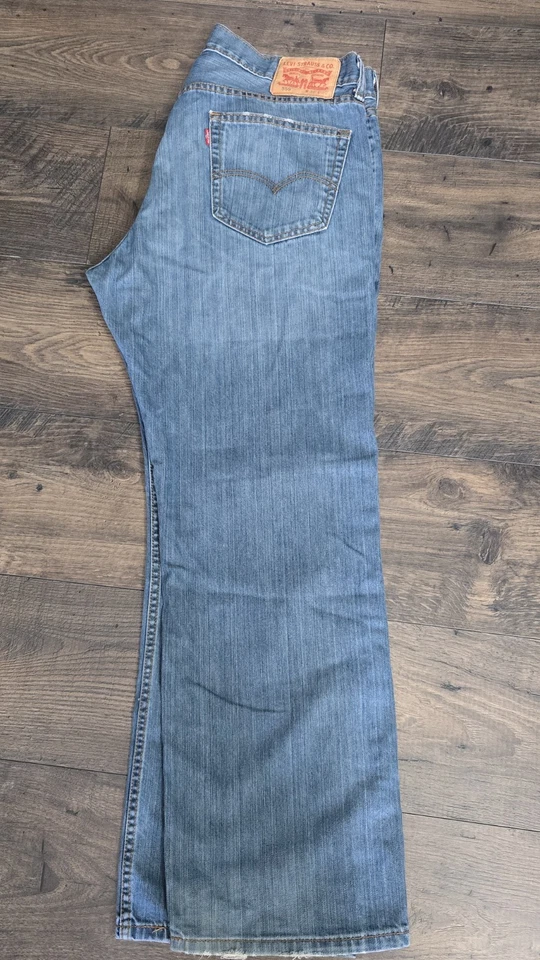 Levis 559 Blue Jeans Mens Size 36x30 Straight Leg Fit  - Image 2 of 4
