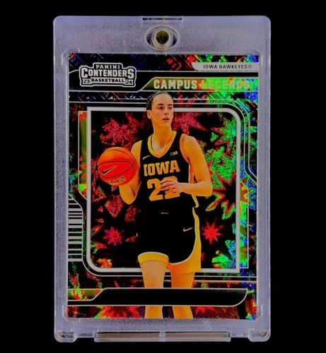 CAITLIN CLARK GOLD BLACK KABOOM ROOKIE HOLO REFRACTOR SP Fireworks RC - IOWA