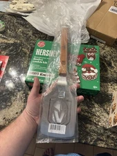 VEGAS GOLDEN KNIGHTS NHL ,SPORTULA FLIPPER GRILLING BBQ OUTDOOR, BOTTLE OPENER