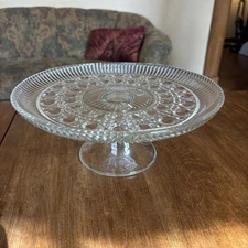 11" x 4 1/2" x 4 5/8"  Federal Glass Crystal Collection Cake Platter 