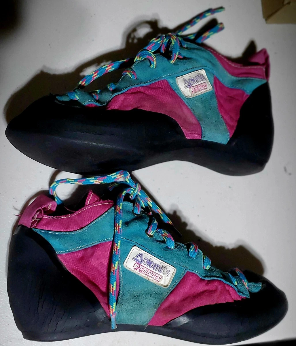 Pink rock deals climbing shoes