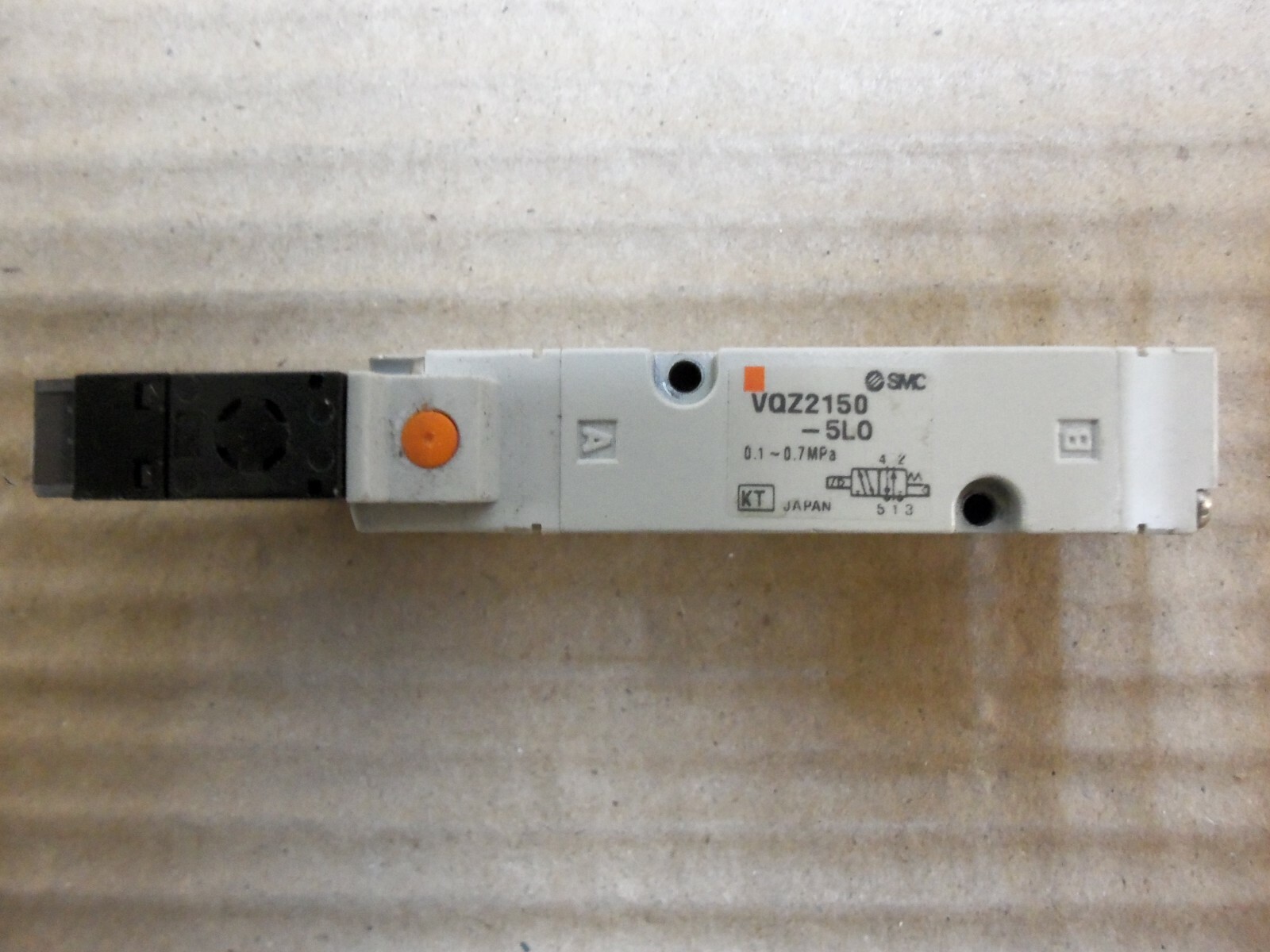 SMC SOLENOID VALVE VQZ2150 AK