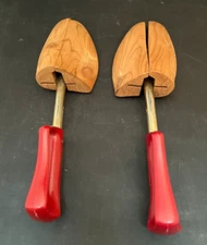 Vintage Travel Tree Size 5 Wood Inserts Shoe Keepers by Rochester Florsheim