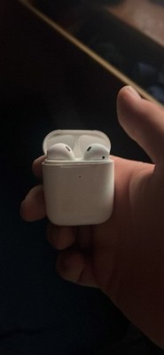 Apple AirPods Pro 2nd Generation with MagSafe Wireless Charging Case - White