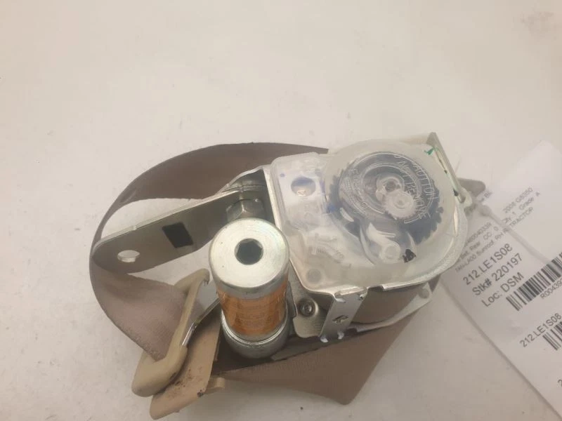 Lexus GS350 2008 montaje del cinturón de seguridad trasero del lado del pasajero Foto 4 de 4