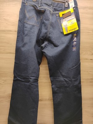 Wrangler 47 MWZ Regular Fit Cowboy Cut 40 X 36 Jeans