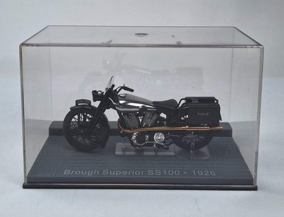IXO MUSEUM - BROUGH SUPERIOR SS100 1926, Top with plastic display case, 1:24