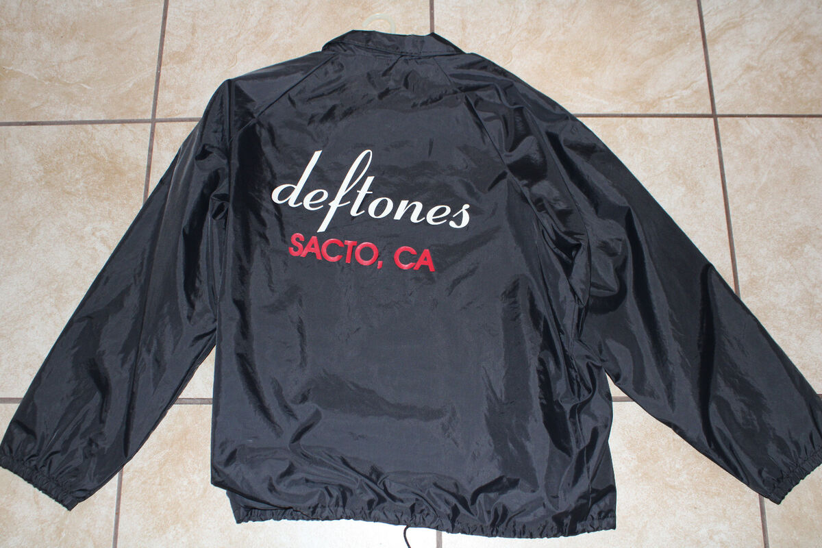 Vintage Deftones Coach Jacket XXL Sacto CA Music Band White Vintage Deftones Coach Jacket XXL Sacto CA Music Band White
