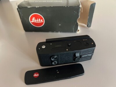 ライカLEICA MOTOR WINDER R4 モータードライブ　　　　G81 Leica Motor Winder R4 for Leica R-Series Cameras - New Old Stock