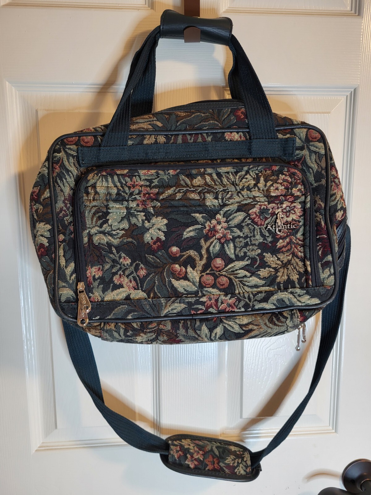 Atlantic Tapestry USA Carry-On Luggage for Weekend & Overnight Travel