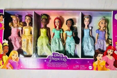 Disney Princess Story Sparkle Princess Doll 7-Pk Gift Set