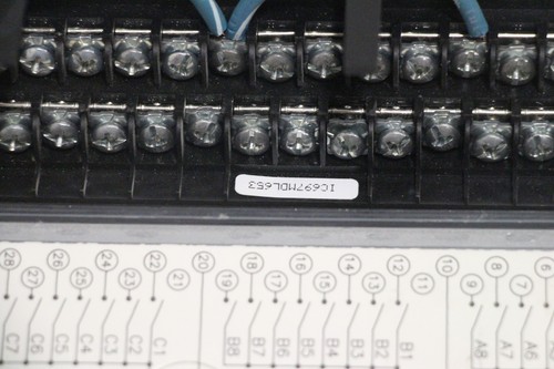 GE Fanuc IC697MDL653E Discrete Logic Input Module 24VDC - Picture 4 of 8