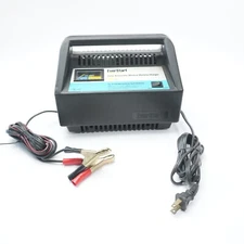 EverStart Boating/RV 10AMP Fast Charge Battery Charger Deep Cycle WM-51A-PE