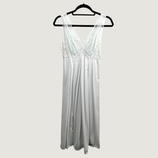 Vanity Fair VTG Nightgown Robe Set M Blue Lace Sheer Puff Sleeve Peignoir Bridal