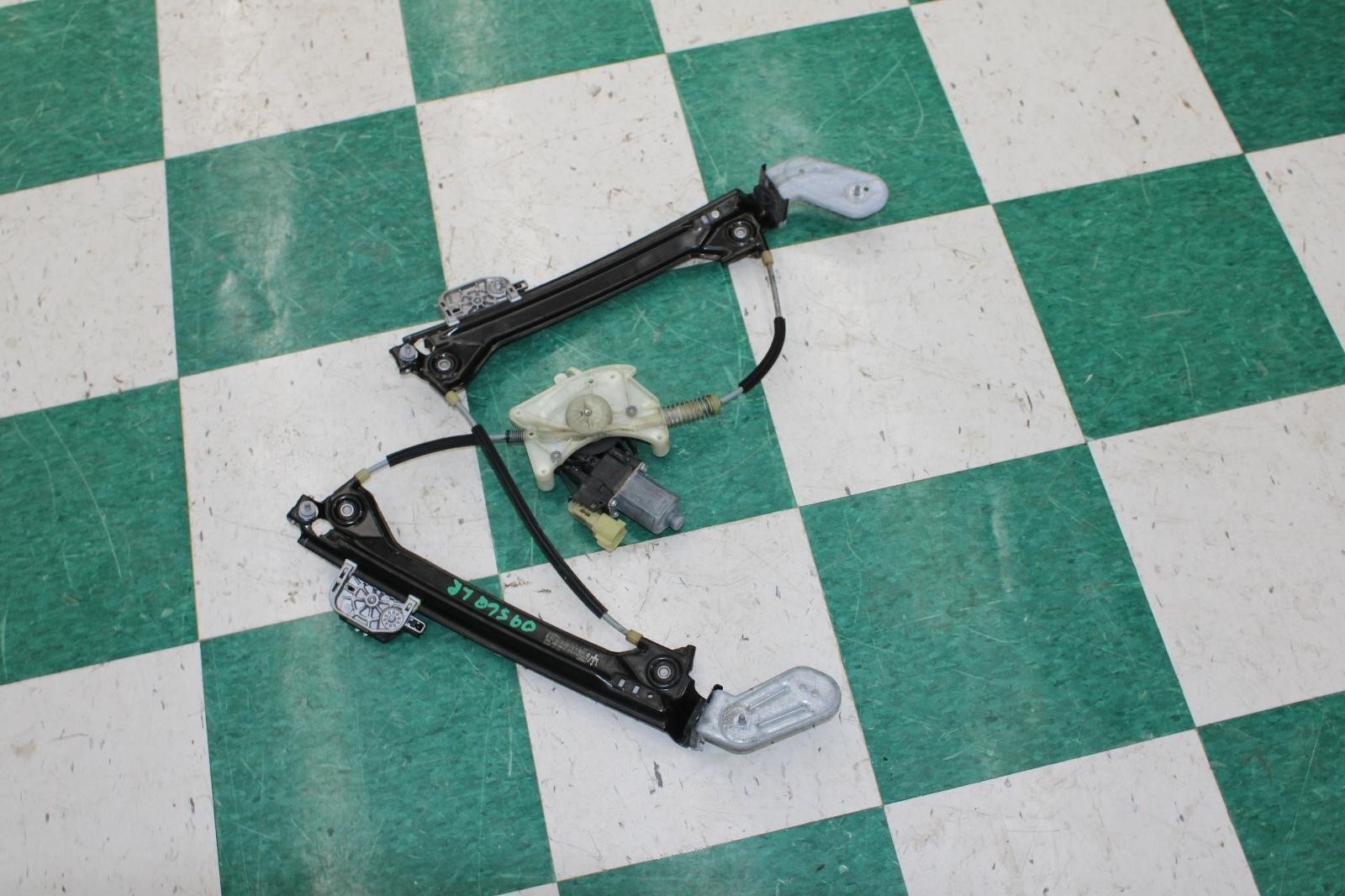Maserati Ghibli 2014-2020 Rear Left Window regulator