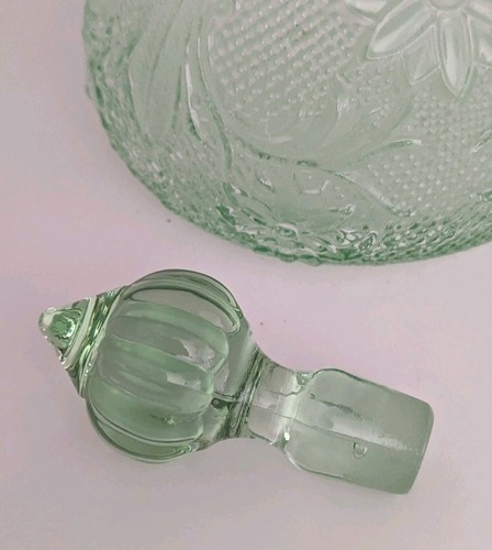 Vtg Indiana Glass Co Tiara Chantilly Green Sandwich Glass Wine Decanter 5pc Set - Picture 4 of 24