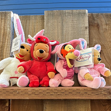 Disney Store Winnie the Pooh  Friends Plush Lot Pooh Piglet Tigger Eeyore 1999