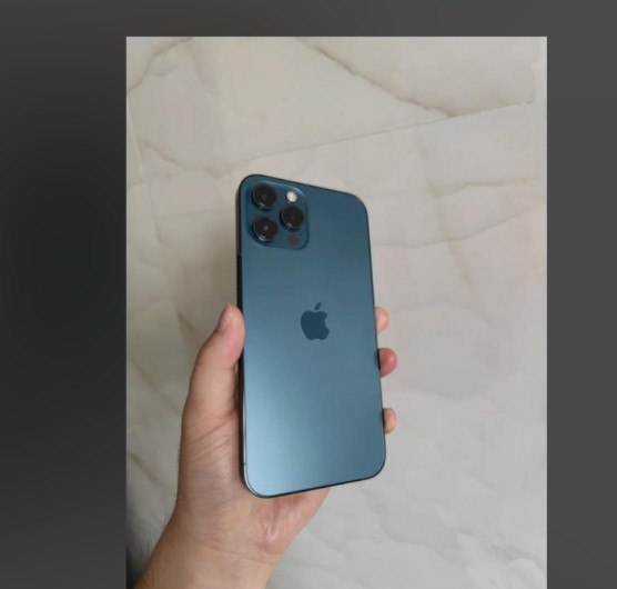 Original Apple iPhone 12 Pro Max  5G 256GB Blue Unlocked Smartphone