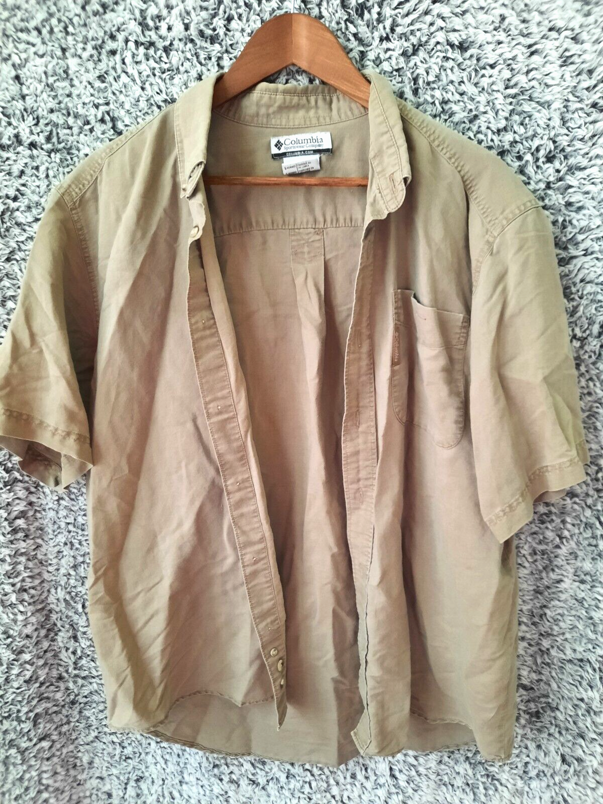 Columbia Button Down Shirt Adult Men's L Large Tan Beige Short Sleeve Fishing-image