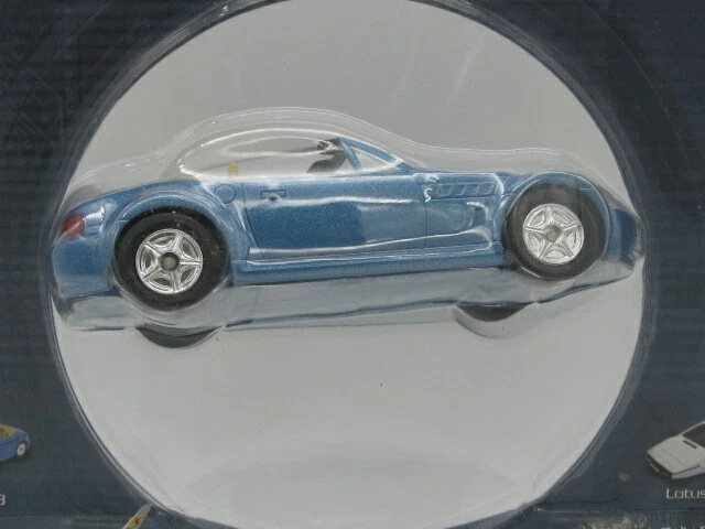 CORGI JAMES BOND 007 BMW Z3 GOLDEN EYE NEW IN BLISTER PACK TY95502 - Image 4 of 4
