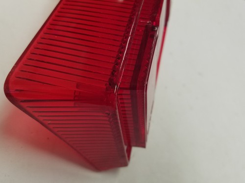 821-84721-00-00 YAMAHA Taillight Lens - Picture 1 of 1