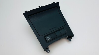 1K0857961 VW Eos Golf V Scirocco Ablagefach für Mittelkonsole vorne ESP