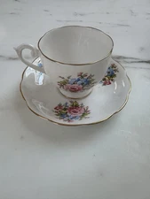 Queen Anne Fine Bone China Tea Cup And Saucer
