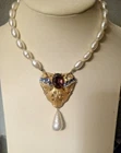 Vintage Miriam Haskell Gold Tone, Faux Pearl, Glass Necklace/Pendant. 16" Pen: 2
