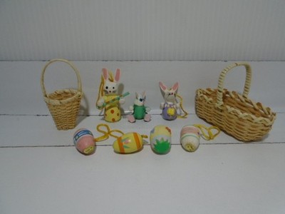MINIATURE SET OF 2 EASTER BASKETS WITH 7 BUNNY & EGG FIGURES UNRANDED (MA1856)
