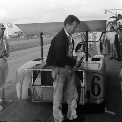 Mike Spence Jim Hall Chaparral Cars Chaparral 2F Chevrolet 1967 Old Photo 6