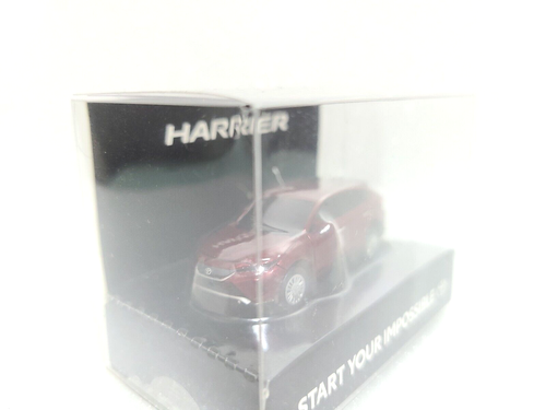 TOYOTA HARRIER LED Light Keychain Model Car Japan Mini Car Red - Picture 3 of 7