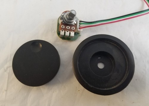 SPEAKERCRAFT V10 Powered Subwoofer Plastic VOLUME CONTROL ASSEMBLY & PCB BOARD - Picture 2 of 5