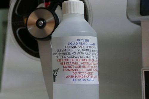 Liquid Cine Film Cleaner For super 8 8mm16mm 9.5mm Cleans & Lubricates 250ml - Picture 4 of 4