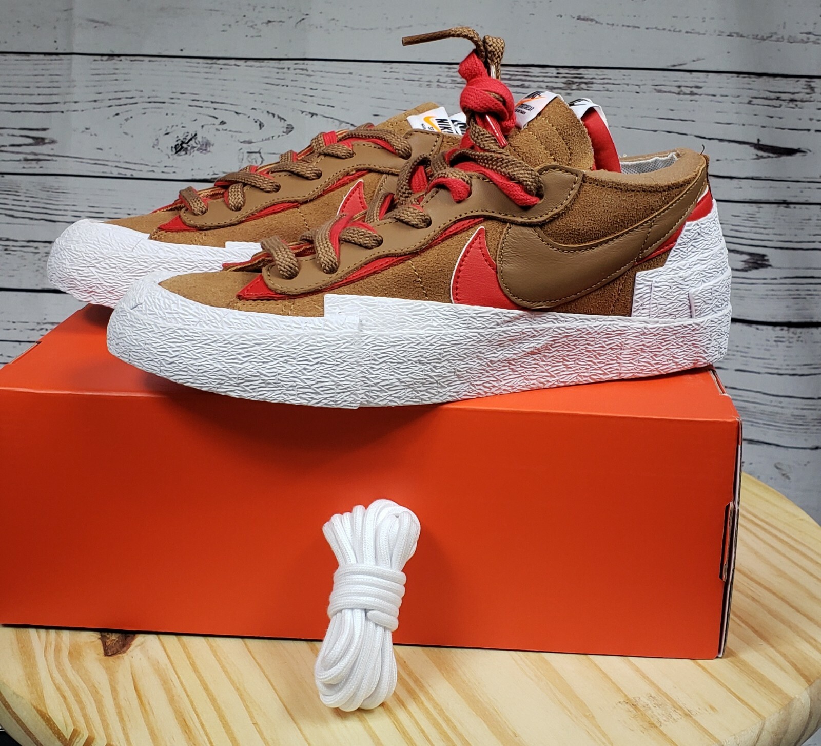 SACAI X NIKE Nike x sacai Blazer Low British Khaki DD1877 200 Uomo 11.5. Senza coperchio