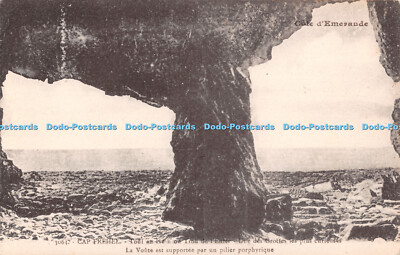 R488935 Cap Frehel Toulan ve on Trou de l Enter Une des Grottes les plus curieu