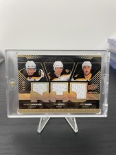 2008-09 UD Black Bergeron Kessel Savard Triple Jersey Gold 08/10 Bruins