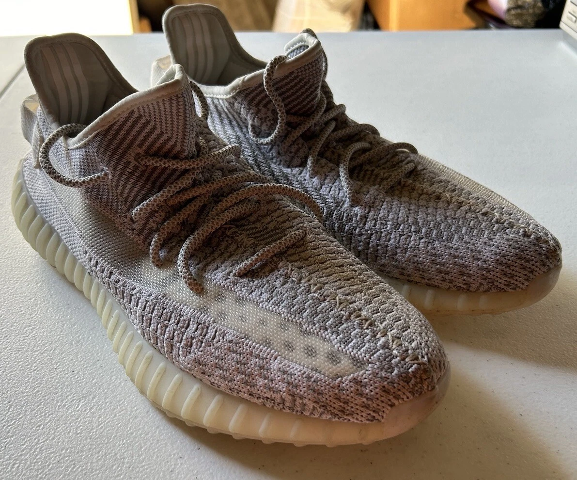 Adidas Yeezy Boost 350 V2 statiche antiriflesso taglia 11 EF2905