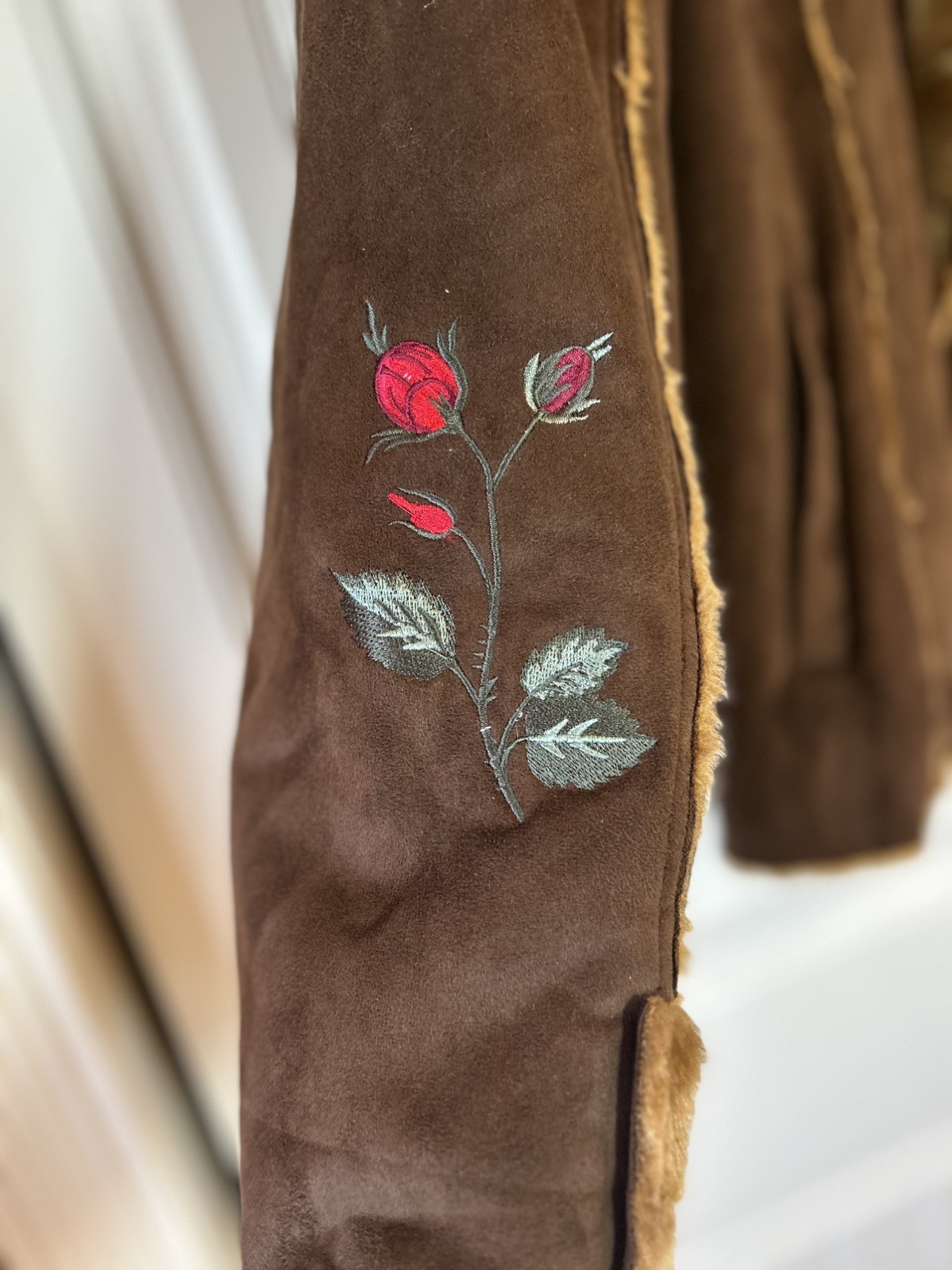 Outback Trading Co Shearling Jacket Embroidered S… - image 3