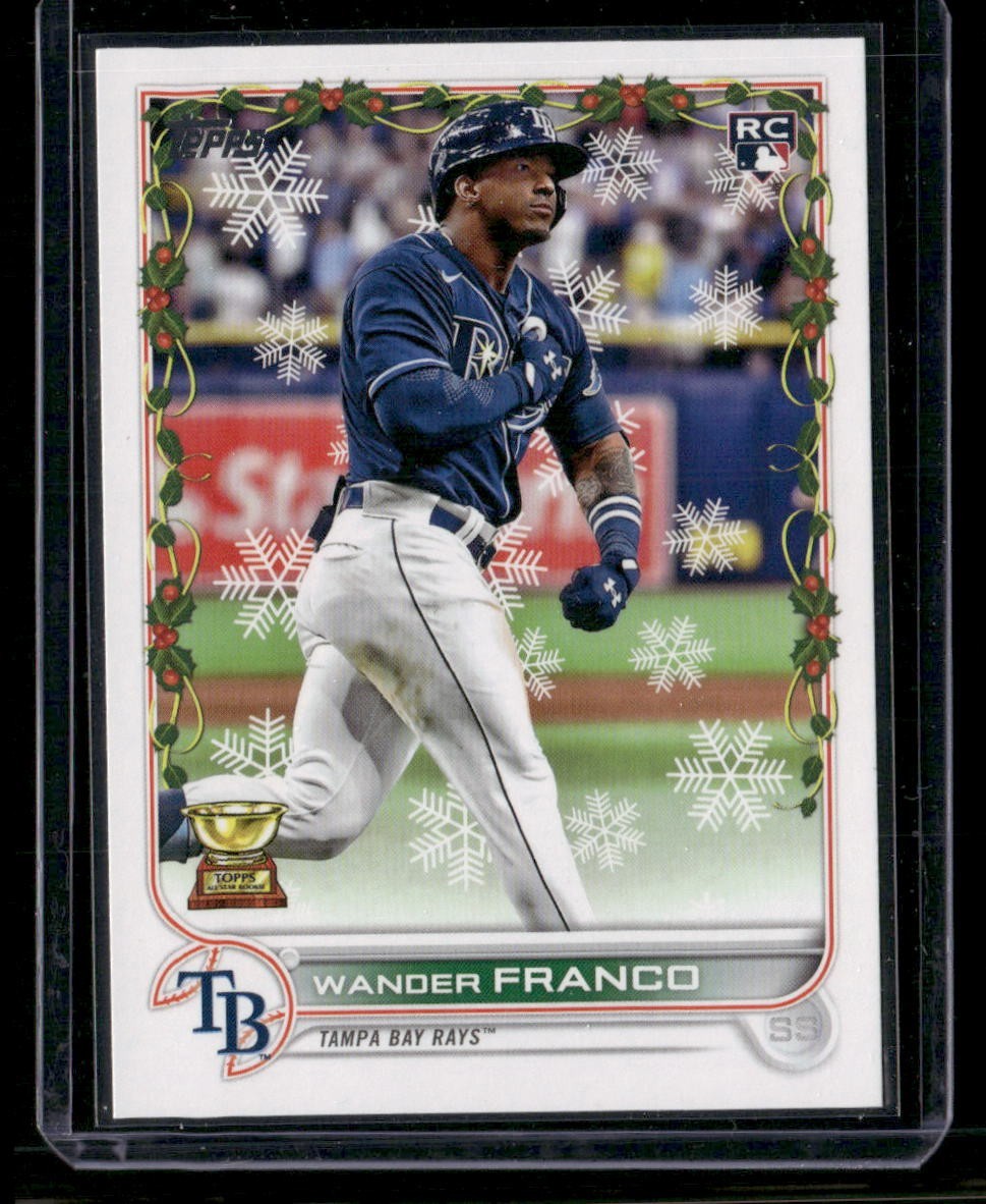 2022 Topps Holiday - Variation Wander Franco #HW181 Holiday Sleeve (RC)