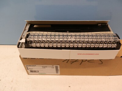 Schneider TBXDMS16P22 TBX7 SOC.8I + 8I/O 0,5A 019666