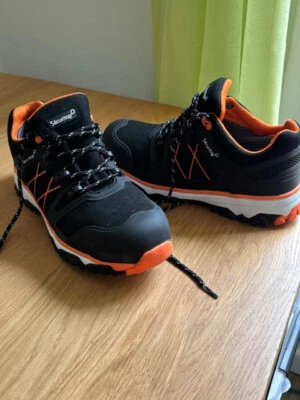 chaussure de sécurité homme - Photo 1/4