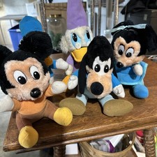 Vintage Mickeys Christmas Carol Plush Dolls Minnie, And Donald Set Of 5