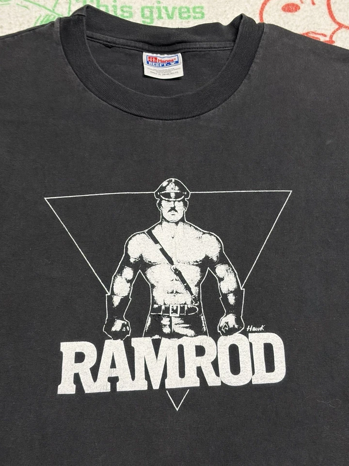 Camiseta de Bar de Cuero Gay Ramrod Boston MA Años 90 De Colección Talla XL LGBTQ Historia Foto 2 de 4